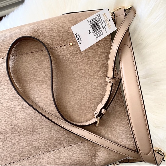 NWT Large Michael Kors Bucket Bag - Picture 7 of 8